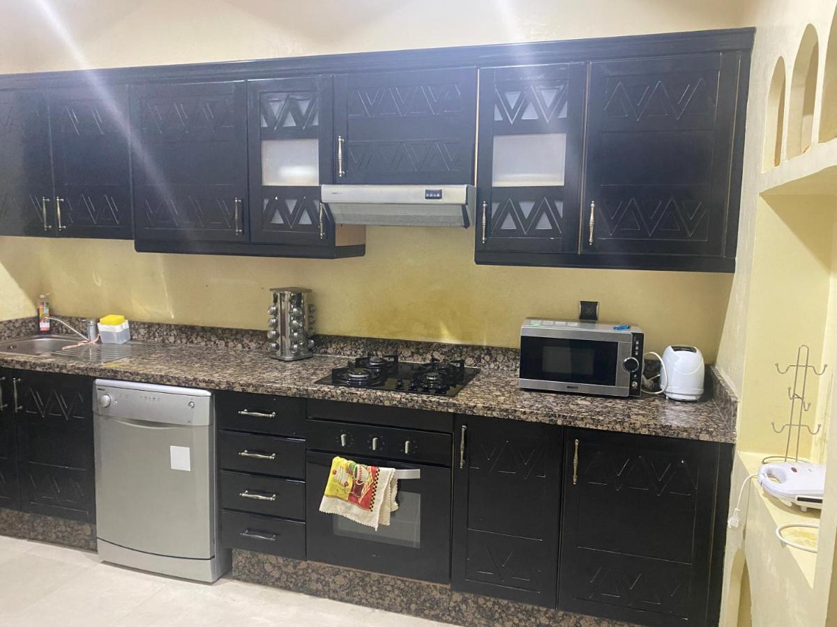 Charm & Chic Residence Marrakesh Luaran gambar