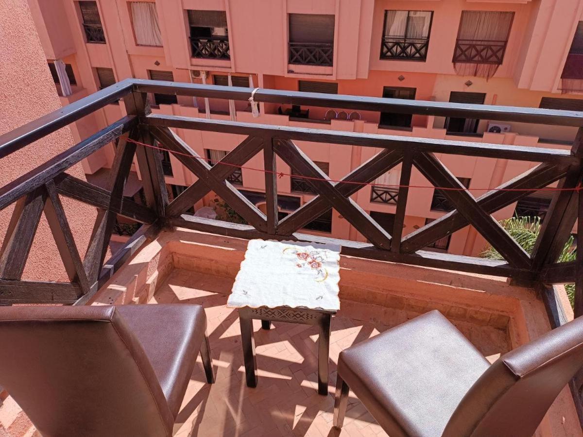 Charm & Chic Residence Marrakesh Luaran gambar